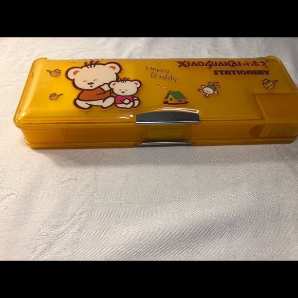 Stationary Pencil box with built in sharpener hard case bears - Picture 3 of 13